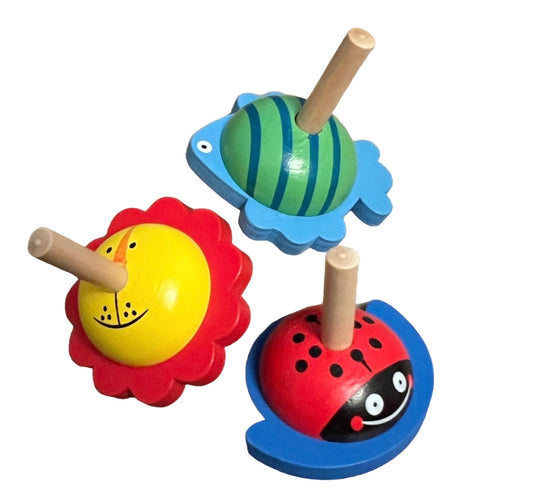 Kreisel aus Holz ( assortiert)